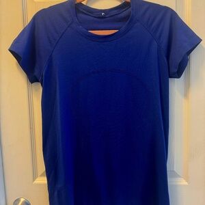 Lululemon Swiftly Tech 2.0  S/S  Hip Length Night Sea